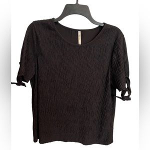 Rene Riccj Women’s Shirt Sleeve Blouse Size XL Lightweight Gauzy Stretch Black